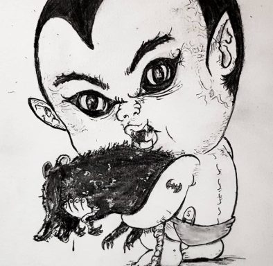 Bébé caricatural avec de grands yeux et une chevelure sombre, tenant un objet dans ses bras.